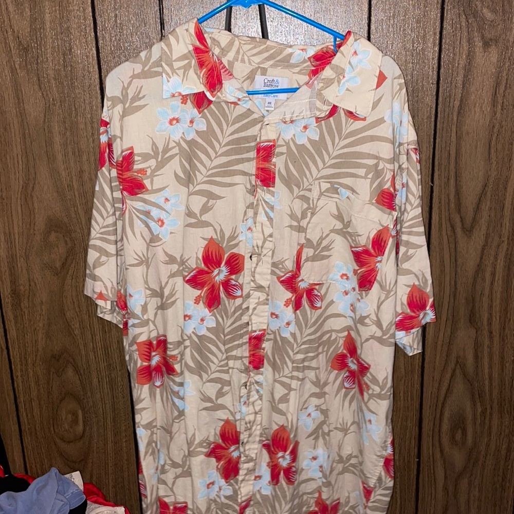 Hawaiian shirt